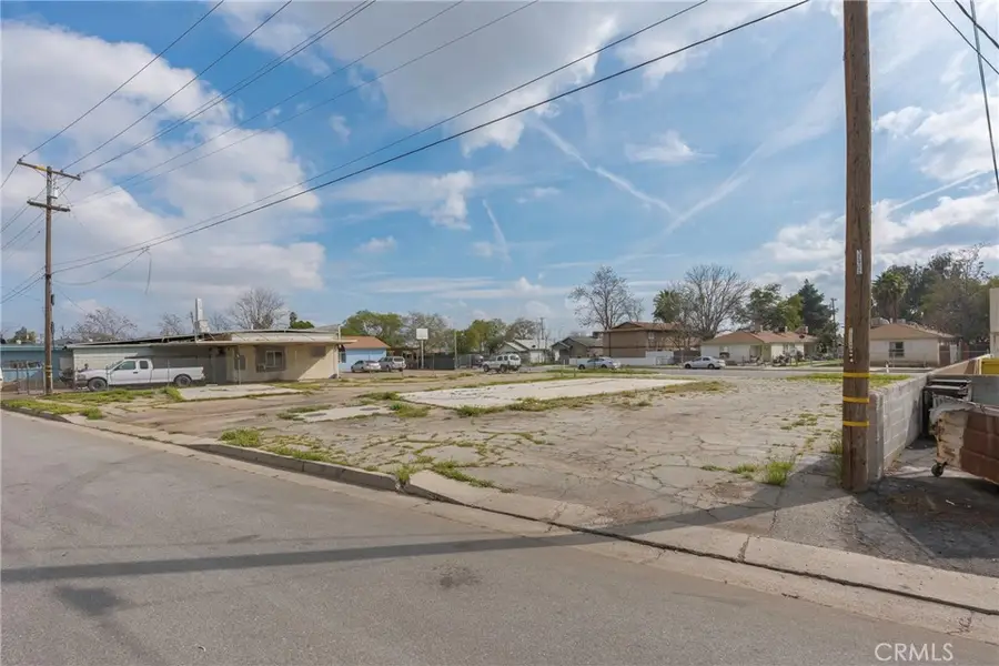 217 Niles Place, Bakersfield, CA 93305 - #3