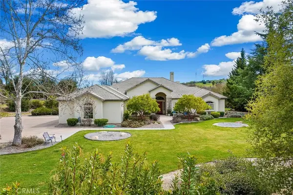 1990 Calle Los Charros, Templeton, CA 93465