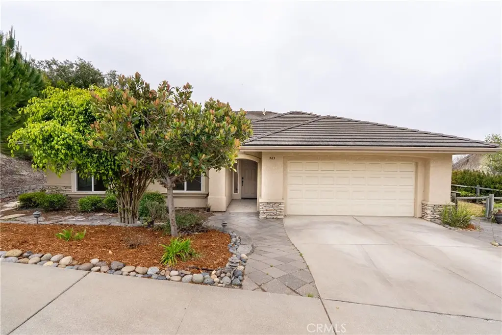 565 Rosemary Ln, Arroyo Grande, CA 93420 - #1