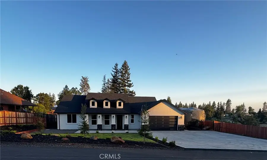1634 Young Avenue, Paradise, CA 95969 - #2