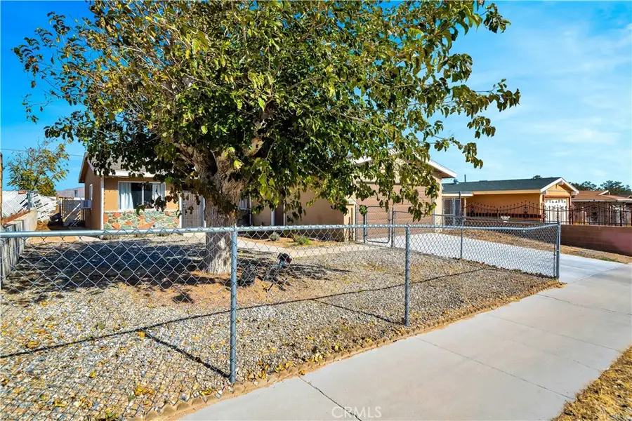 1725 De Anza, Barstow, CA 92311 - #3