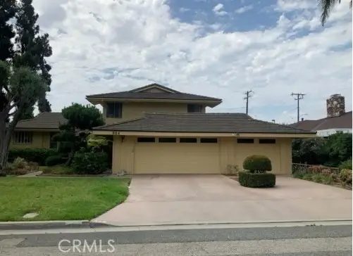 804 E Clemmer Drive, Compton, CA 90221
