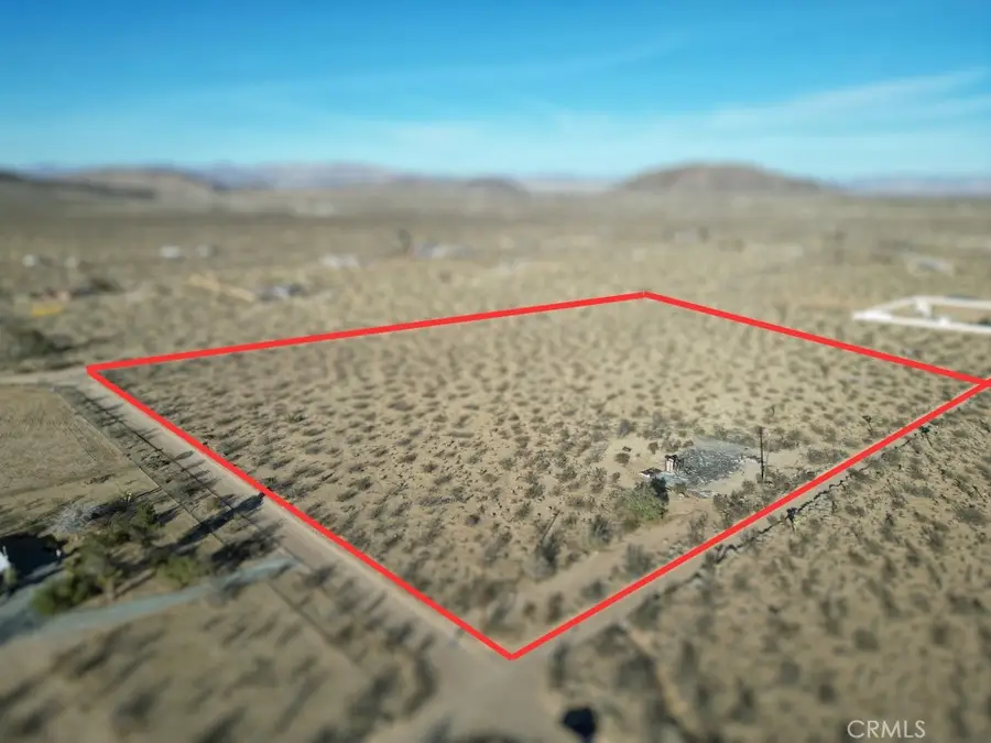 57186 Karol Road, Landers, CA 92285 - #3