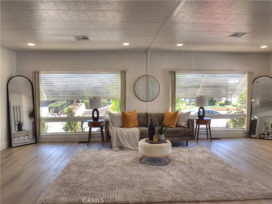 38038 Calle De Amor, Murrieta, CA 92563 - Image #2