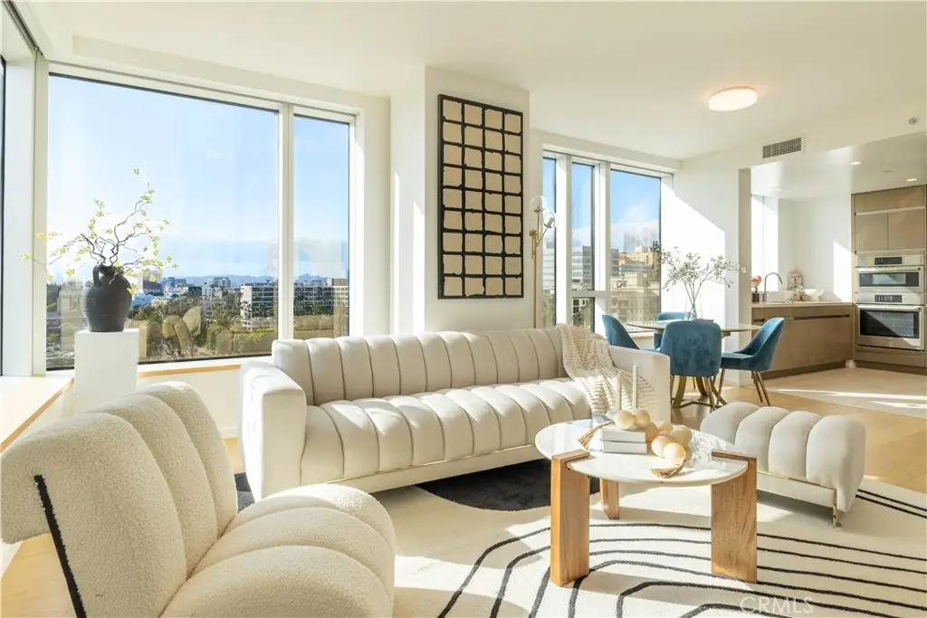 889 Francisco Street #806, Los Angeles, CA 90017 - Image #1