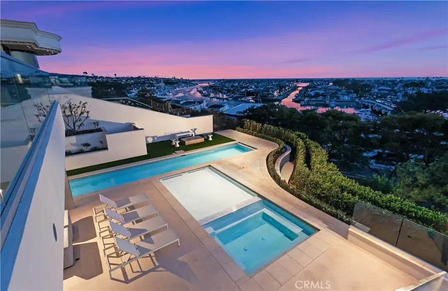 1119 Dolphin, Corona Del Mar, CA 92625 - Image #2