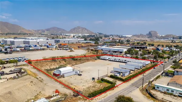 2725 Hall Avenue, Jurupa Valley, CA 92509