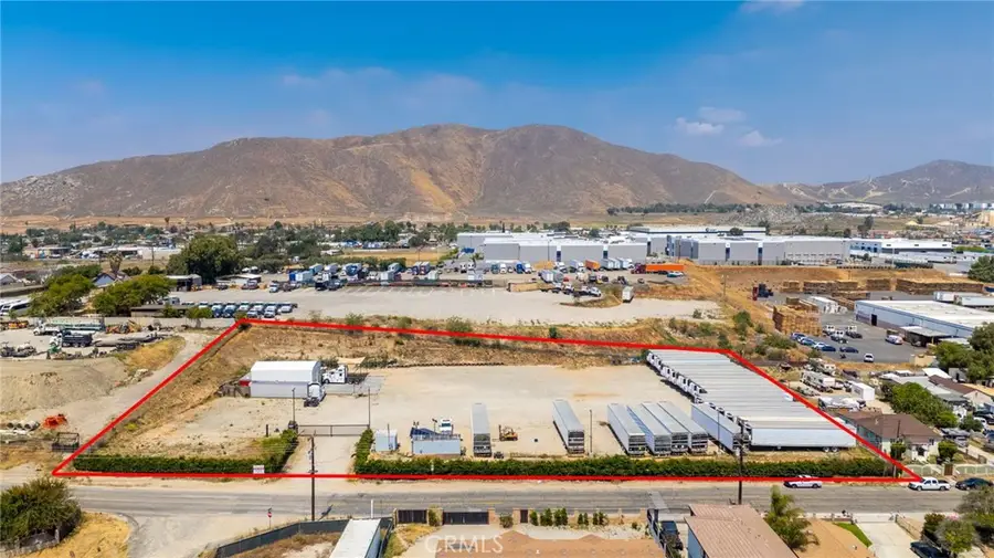 2725 Hall Avenue, Jurupa Valley, CA 92509 - #2