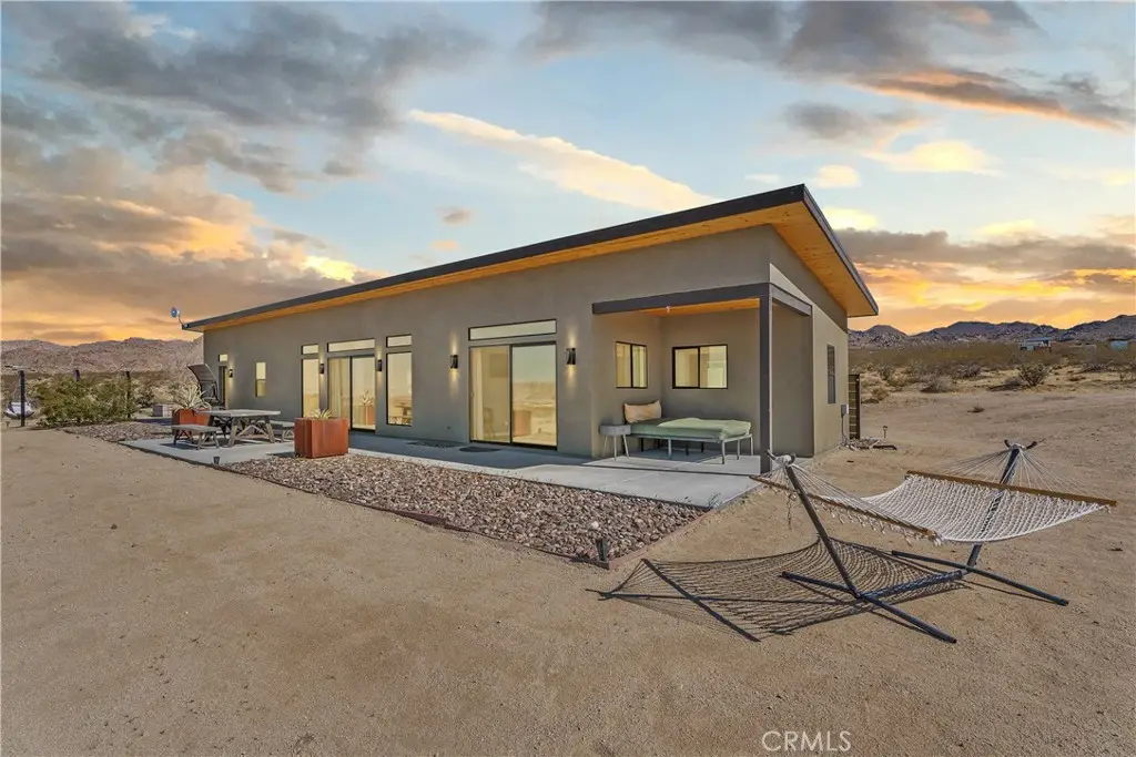 7190 Lawrence Avenue, Joshua Tree, CA 92252 - Image #1