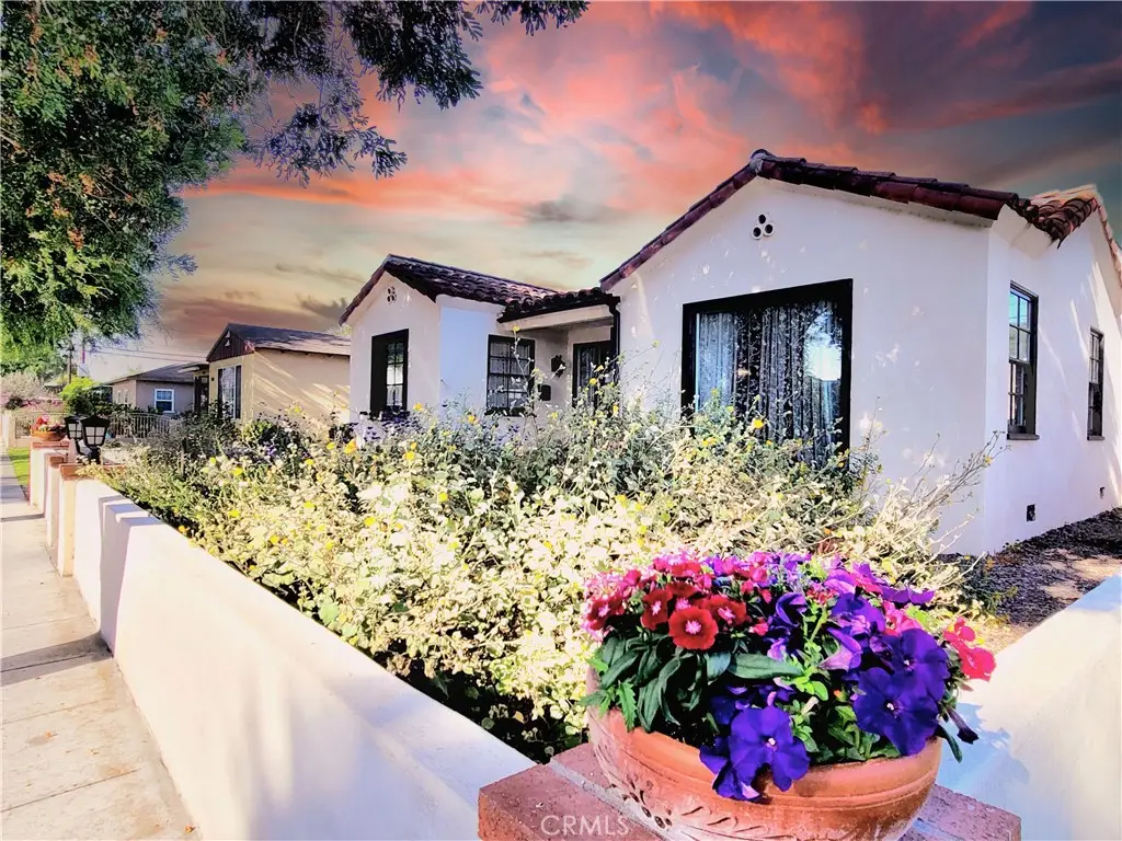 2427 Pine Avenue, Long Beach, CA 90806 - Image #1