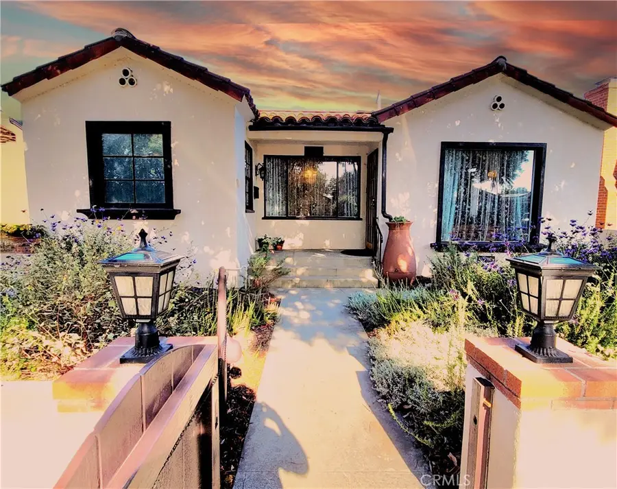 2427 Pine Avenue, Long Beach, CA 90806 - Image #2