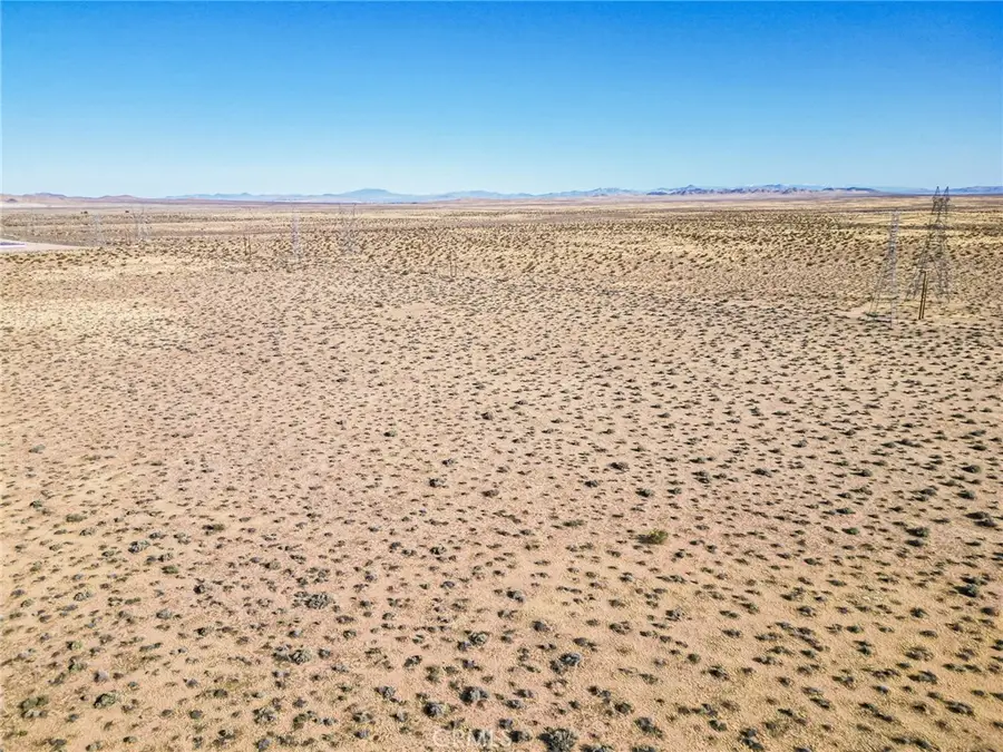 1000 Roy Street, Hinkley, CA 92347 - #3