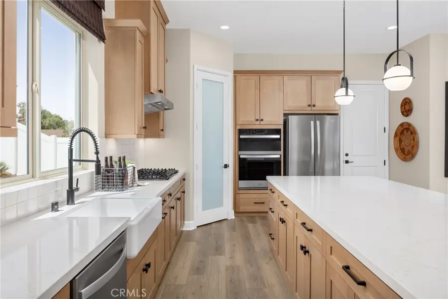 1442 Moore Street, Redlands, CA 92374 - #3