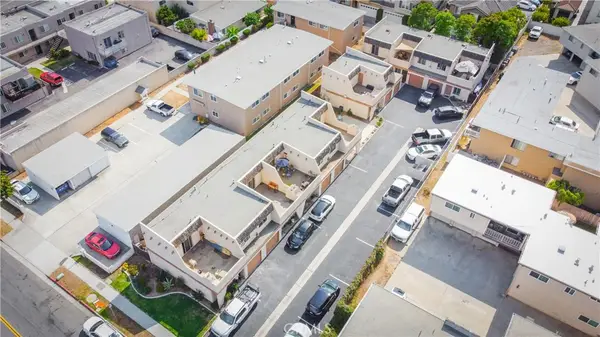 18911 Florida Street, Huntington Beach, CA 92648