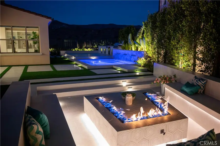 100 Albero, Irvine, CA 92602 - Image #2