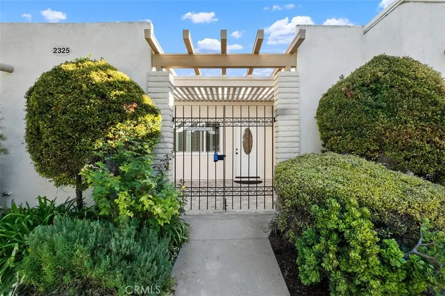 2325 Via Mariposa W #C, Laguna Woods, CA 92637 - Image #2