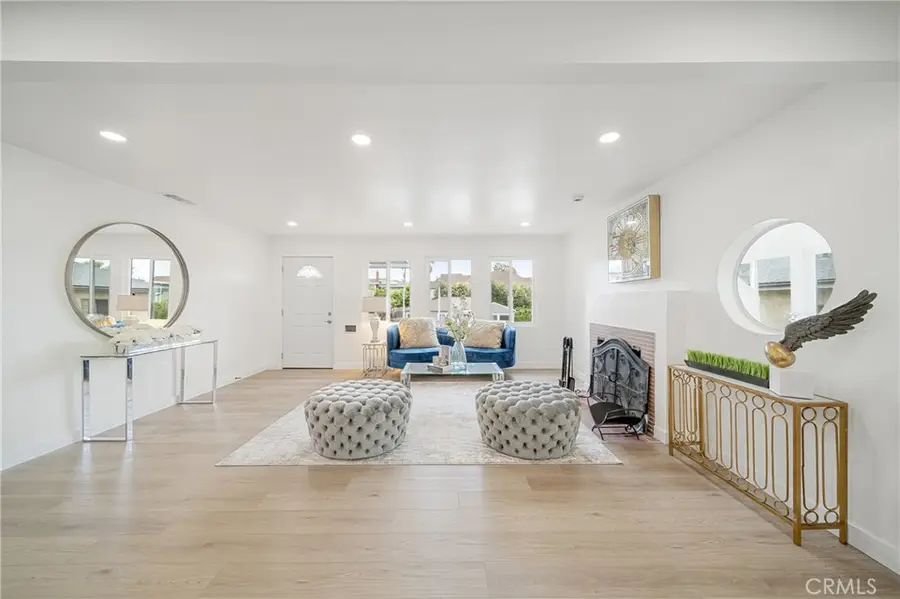 5057 Inaglen Way, Los Angeles, CA 90043 - #3