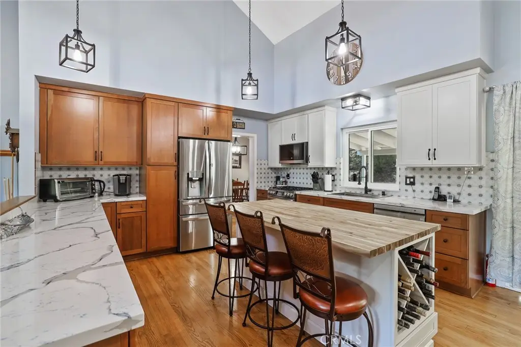 10525 Verdugo Road, Murrieta, CA 92562 - Image #1