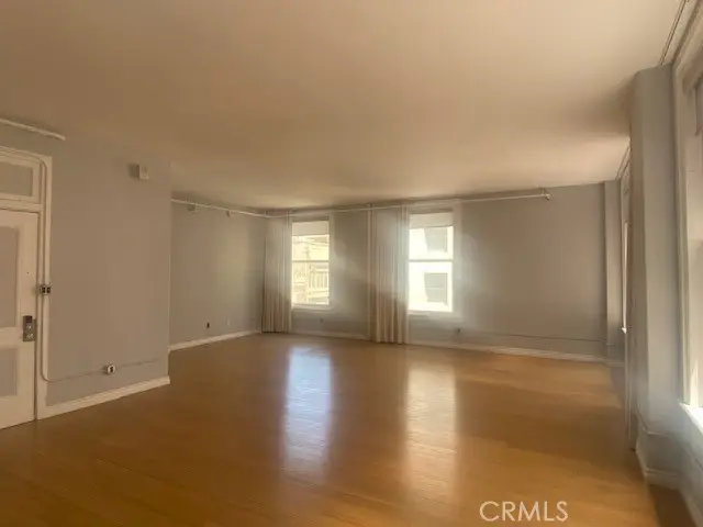 215 W 7th Street #902, Los Angeles, CA 90014 - Image #2