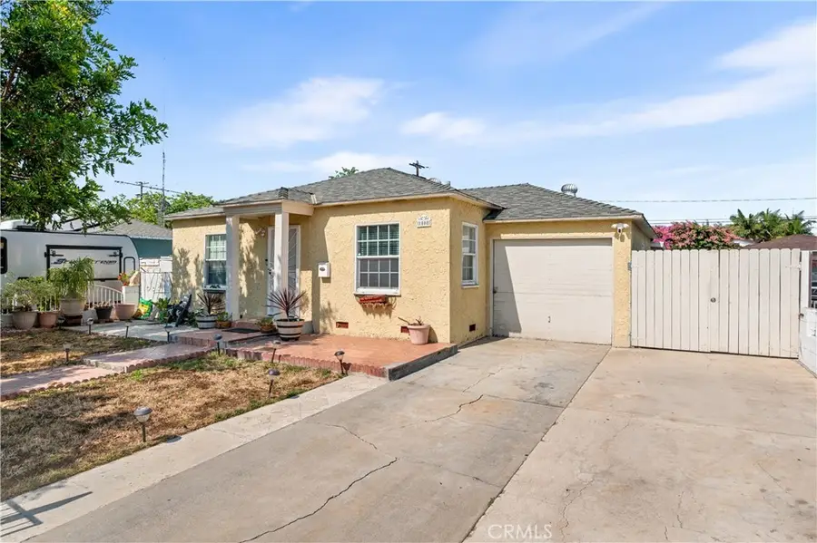 1808 S Van Ness Avenue, Santa Ana, CA 92707 - Image #3