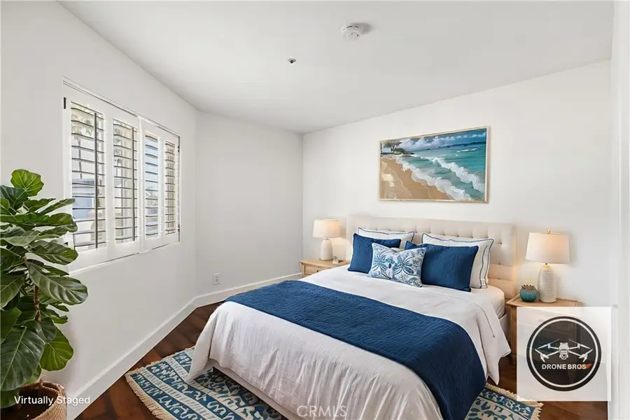 430 Lake Street #304, Huntington Beach, CA 92648 - Image #3