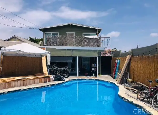 2238 Walnut Avenue, Signal Hill, CA 90755