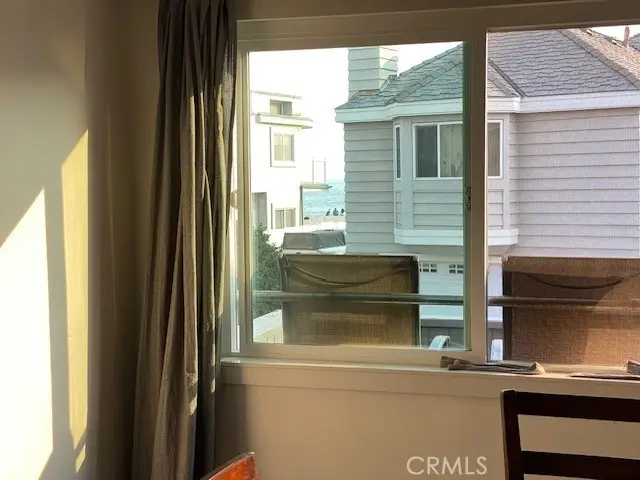 4704 Seashore Drive, Newport Beach, CA 92663 - Image #2