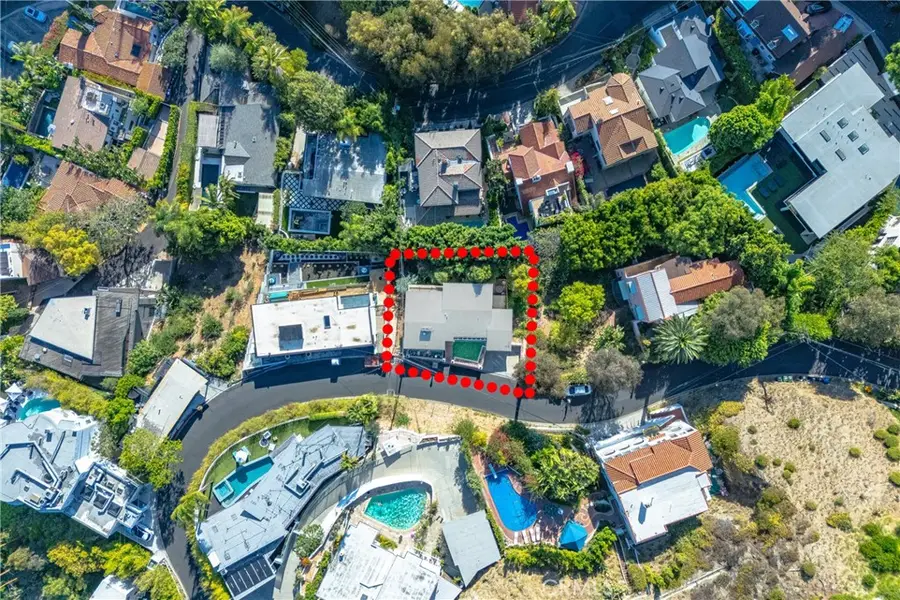 8428 Hollywood Boulevard, Los Angeles, CA 90069 - Image #2