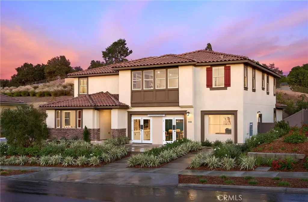 2016 Saguaro Glen, Escondido, CA 92025 - Image #1