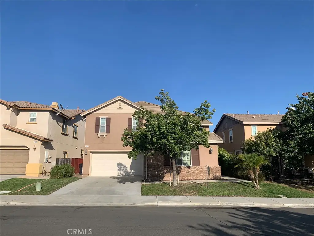 34122 San Sebastian Ave, Murrieta, CA 92563 - #1