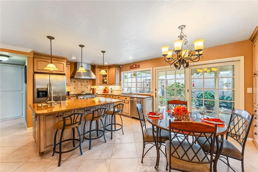 2014 E 20th Street, Santa Ana, CA 92705 - #2