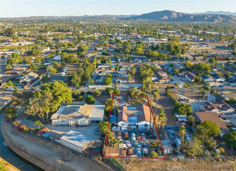 10881 Sunnyslope #2, Riverside, CA 92505 - Image #3