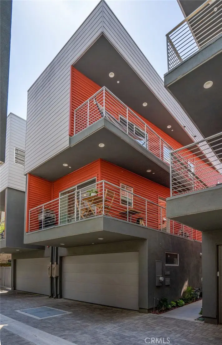 2222 1/2 Strata, Eagle Rock, CA 90041 - Image #1