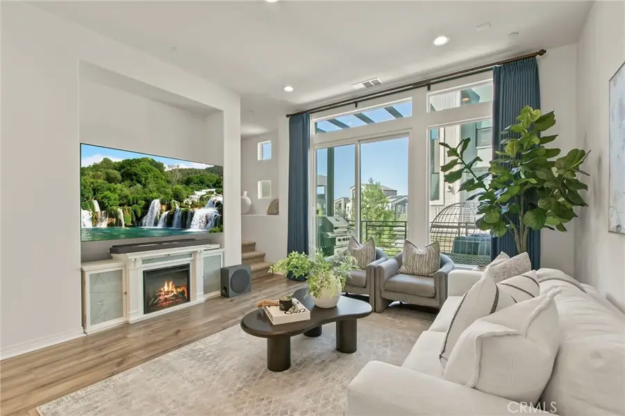 102 Sawbuck, Irvine, CA 92618 - Image #3