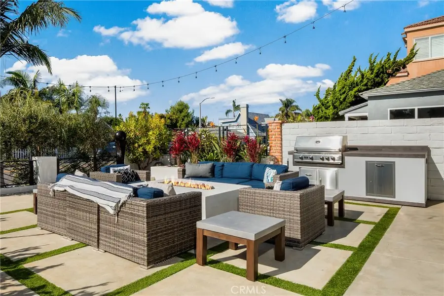 1004 Huntington, Huntington Beach, CA 92648 - Image #3