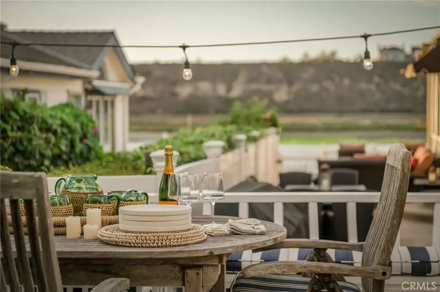 11 Saratoga, Newport Beach, CA 92660 - #2