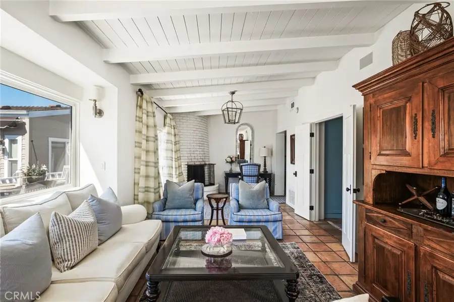 11 Saratoga, Newport Beach, CA 92660 - #3