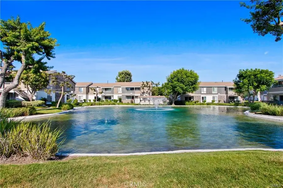 2847 S Fairview #D, Santa Ana, CA 92704 - Image #2