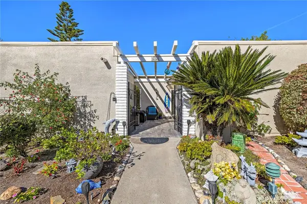 2026 Via Mariposa E #D, Laguna Woods, CA 92637