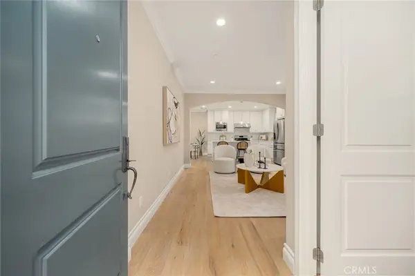 56 Strawberry, Irvine, CA 92620