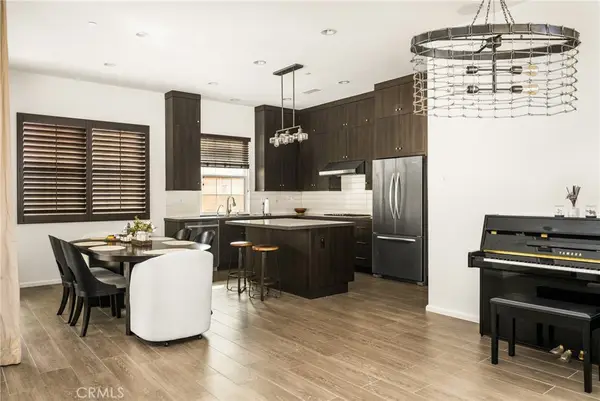 119 Strawberry, Irvine, CA 92620