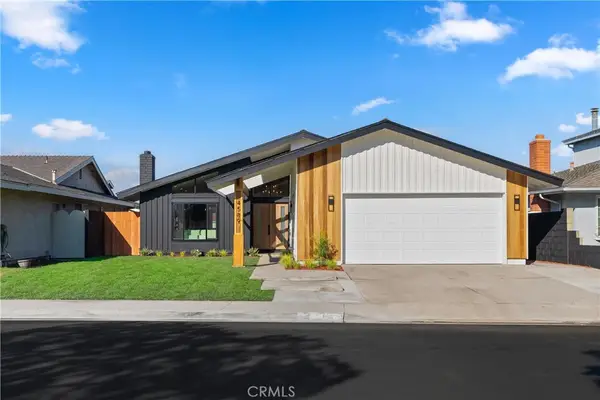 4589 Almond Avenue, Seal Beach, CA 90740