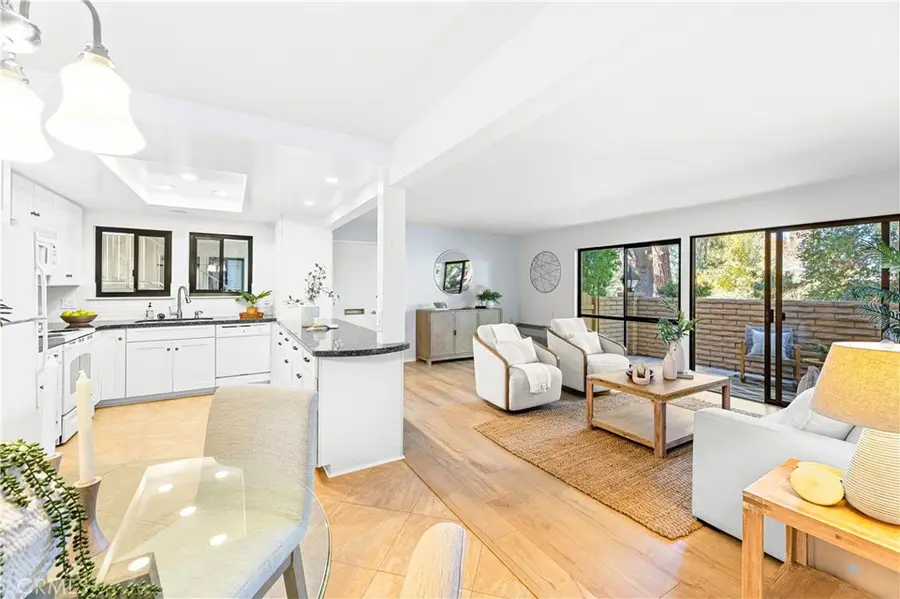 841 Ronda Sevilla #B, Laguna Woods, CA 92654 - Image #3