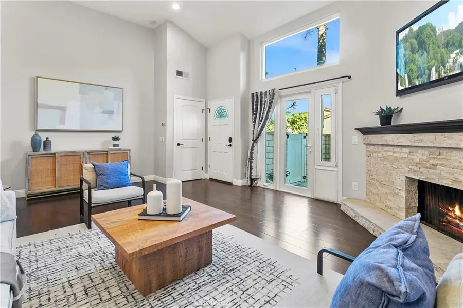 21066 Poolside, Huntington Beach, CA 92648 - Image #2