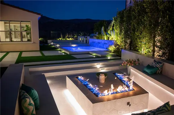 100 Albero, Irvine, CA 92602