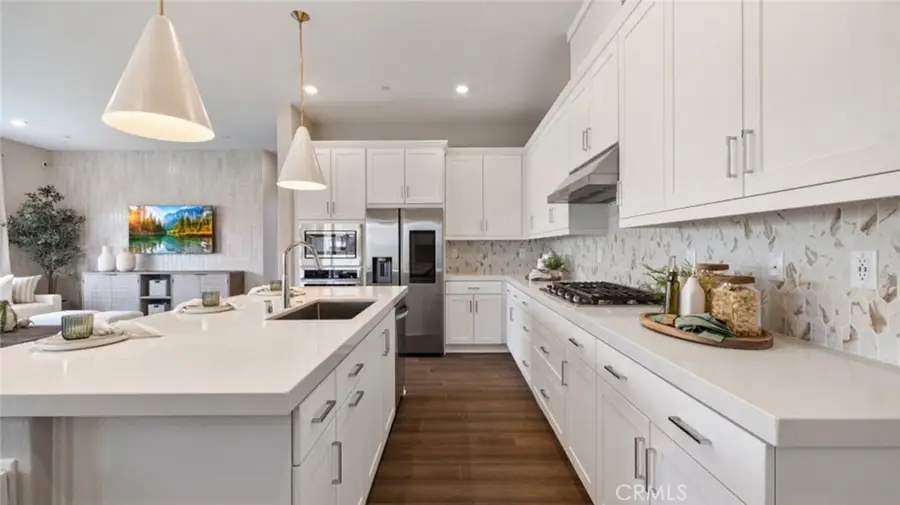 24517 Via La Sombrilla, Valencia, CA 91354 - Image #3