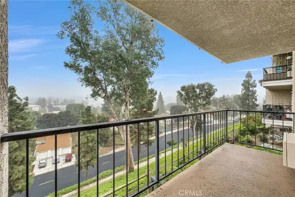 3335 Punta Alta #2C, Laguna Woods, CA 92637