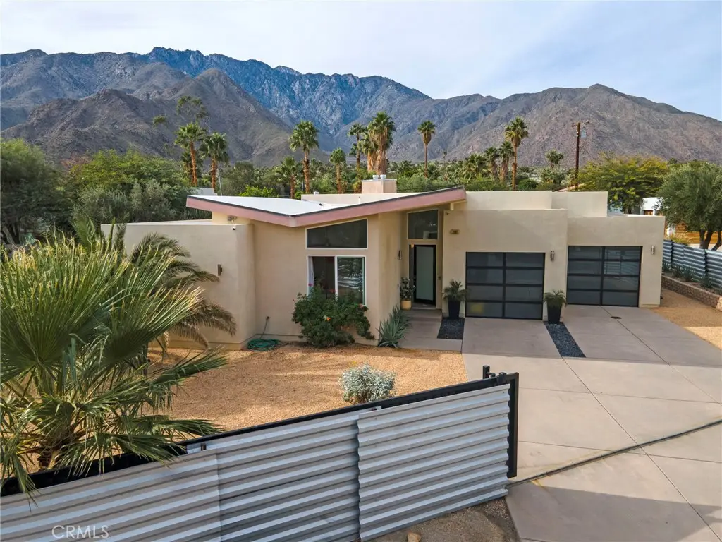 2461 N Junipero Avenue, Palm Springs, CA 92262 - #1