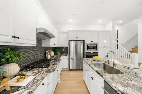 779 Benchmark, Irvine, CA 92618