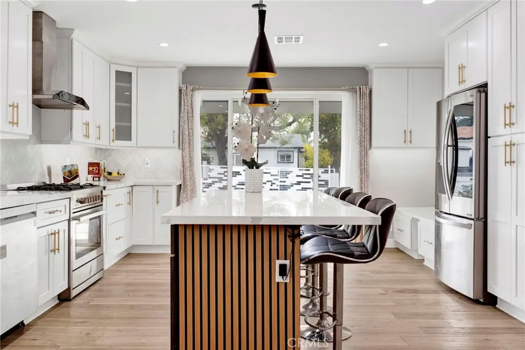 4912 Alonzo Avenue, Encino, CA 91316 - #1